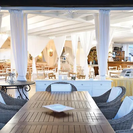 فندق Baia Del Porto بودوني