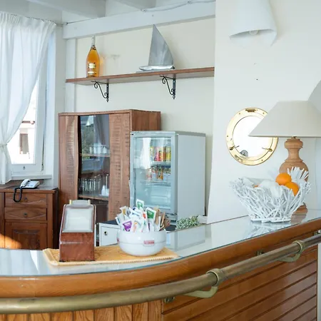Hotel Baia Del Porto Charme 4*