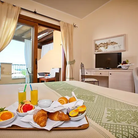 Отель Baia Del Porto