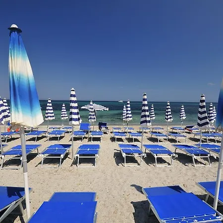 Отель Baia Del Porto Будони