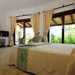 Baia Del Porto Charme 4* بودوني