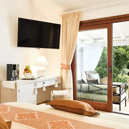 Baia Del Porto Hotel 4*