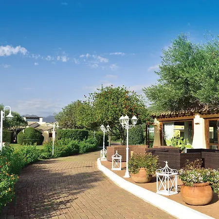 Otel Baia Del Porto Charme Budoni