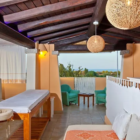 Baia Del Porto Hotel 4*