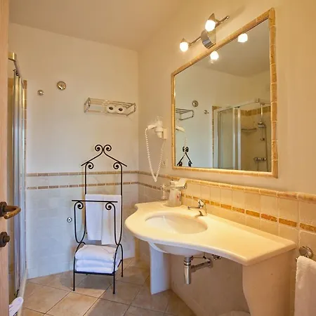 Baia Del Porto Hotel Budoni