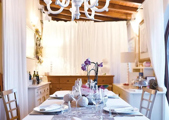 Baia Del Porto Charme Hotel